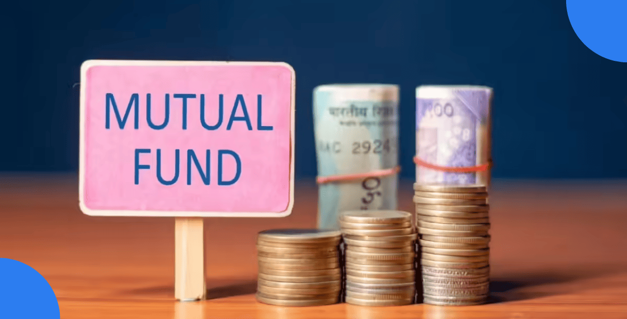 Small-Cap Mutual Funds Got ₹6,885 Crore In April 2026: Should Investors Enter Now?